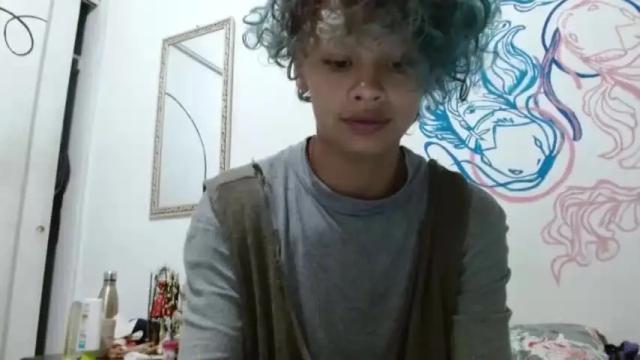 Image 4 of fenixmfx Stream on Chaturbate on 16 months ago