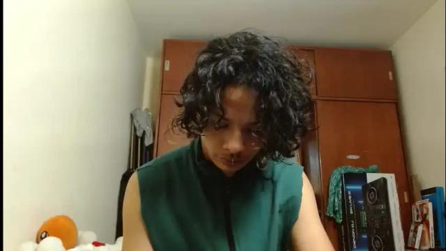 Image 2 of fenixmfx Stream on Chaturbate on 2 months ago