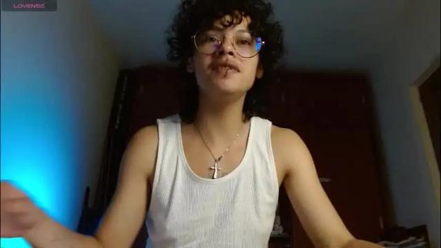 Image 7 of fenixmfx Stream on Chaturbate on 12 days ago