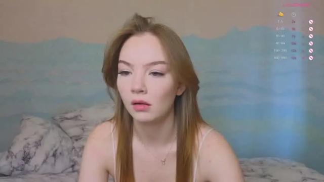 Image 6 of feral_berrys Stream on Chaturbate on 13 months ago