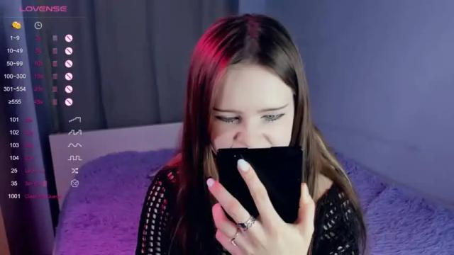 Image 6 of feral_bery Stream on Chaturbate on 17 months ago