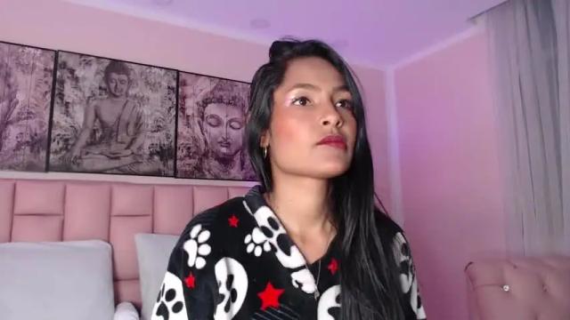 Image 8 of fernanda_liie Stream on Chaturbate on 15 months ago