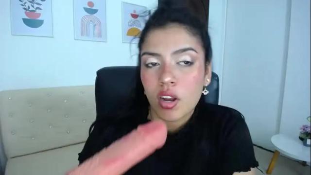 Image 10 of fernanda_sweette Stream on Chaturbate on 19 months ago