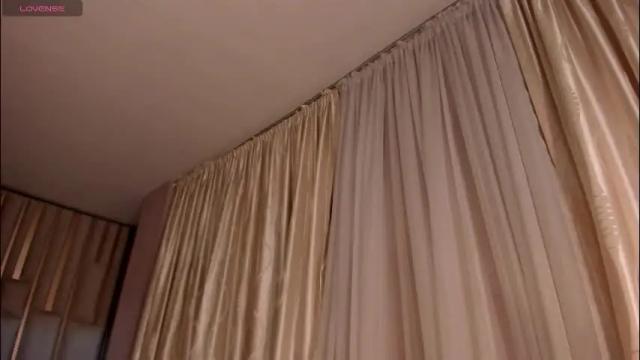 Image 8 of fernandax1_ Stream on Chaturbate on 1 month ago