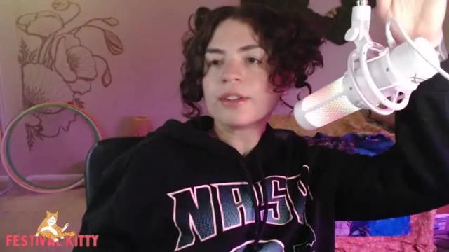 Image 7 of festivalkitty Stream on Chaturbate on 12 months ago