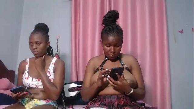 Image 7 of fetish_enchantress Stream on Chaturbate on 7 days ago
