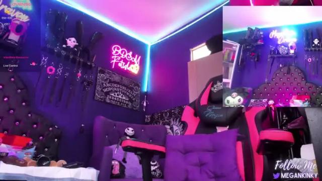 Image 4 of fetishkinkymegan Stream on Chaturbate on 12 months ago