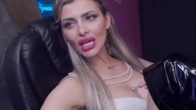 Image 6 of fetishsarah Stream on Chaturbate on 1 month ago