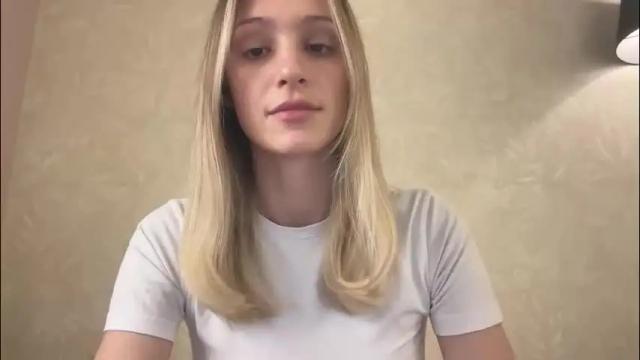 Image 11 of fflloowweerr Stream on Chaturbate on 27 days ago