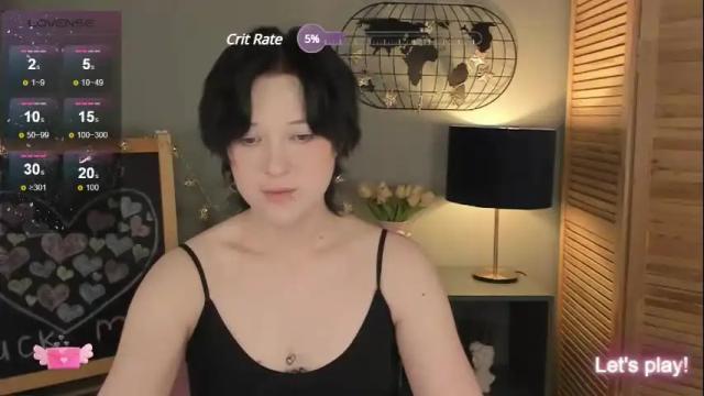 Image 6 of fiamoory Stream on Chaturbate on 1 month ago