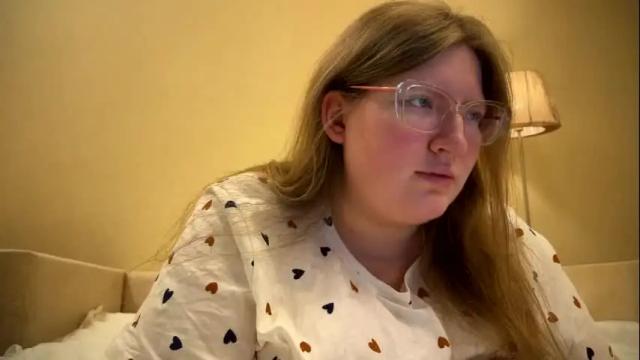 Thumbnail 1, fiechenh's Stream at Chaturbate, 28 days ago