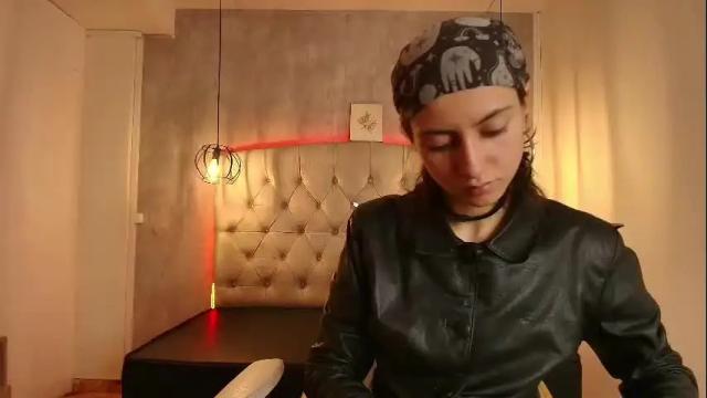 Image 7 of fieramadame Stream on Chaturbate on 9 days ago