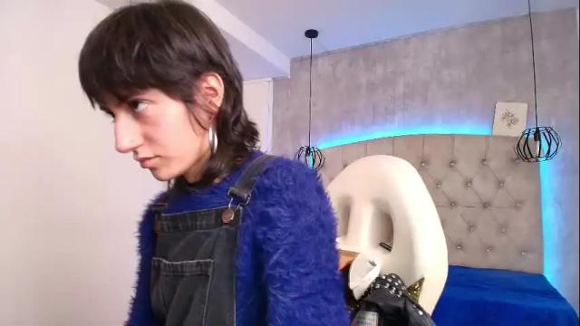 Image 3 of fieramadame Stream on Chaturbate on 23 days ago