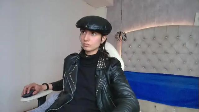 Image 6 of fieramadame Stream on Chaturbate on 22 days ago