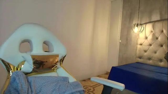 Image 8 of fieramadame Stream on Chaturbate on 18 days ago