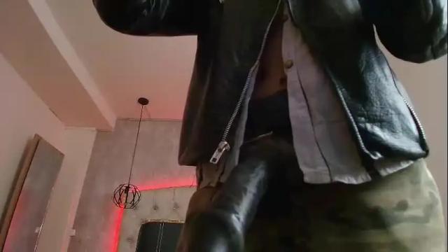 Image 10 of fieramadame Stream on Chaturbate on 13 days ago