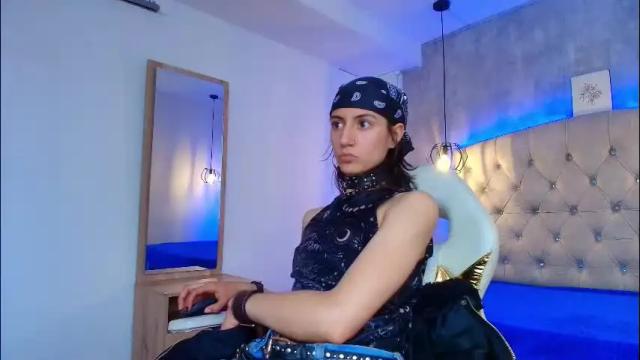 Image 3 of fieramadame Stream on Chaturbate on 1 month ago