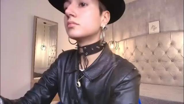 Image 7 of fieramadame Stream on Chaturbate on 1 month ago