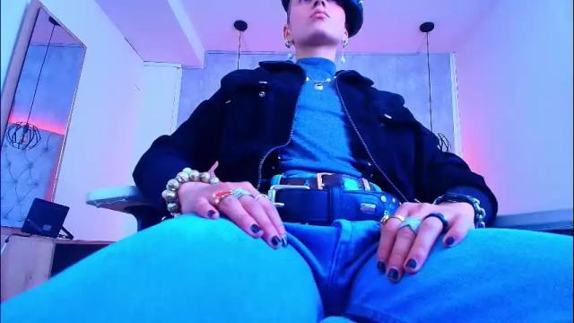 Image 7 of fieramadame Stream on Chaturbate on 24 days ago