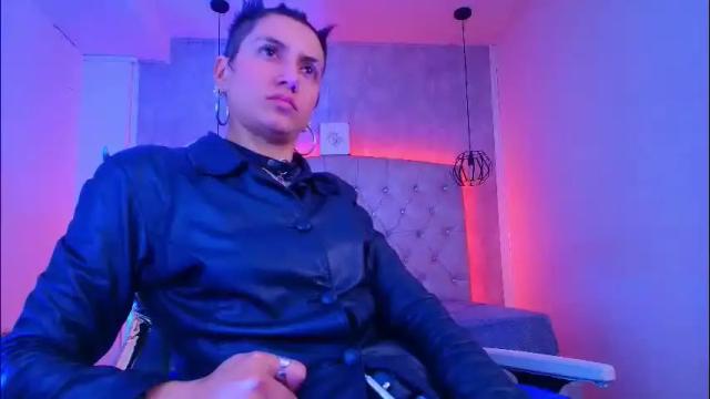 Image 10 of fieramadame Stream on Chaturbate on 16 days ago