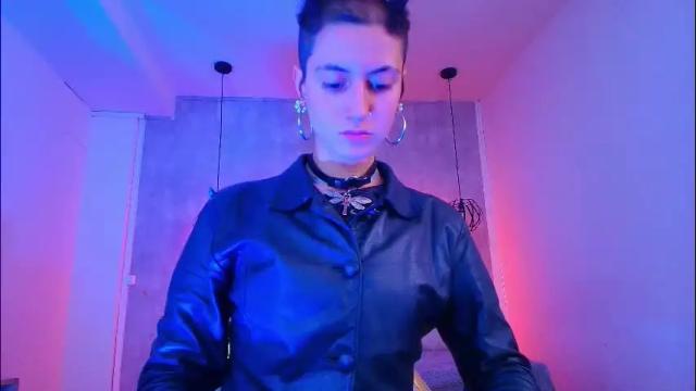 Image 11 of fieramadame Stream on Chaturbate on 16 days ago