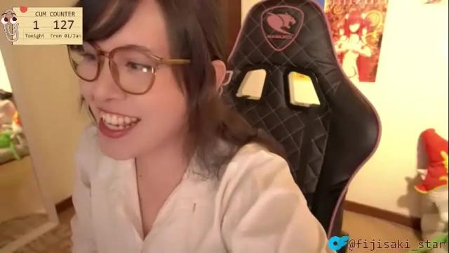 Image 12 of fijisakistar Stream on Chaturbate on 1 month ago