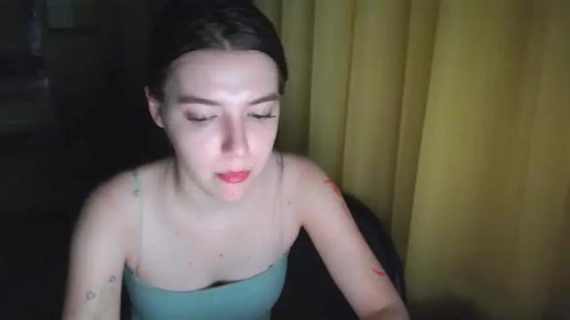 Image 3 of fikilukash Stream on Chaturbate on 18 months ago