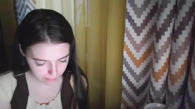 Image 3 of fikilukash Stream on Chaturbate on 18 months ago