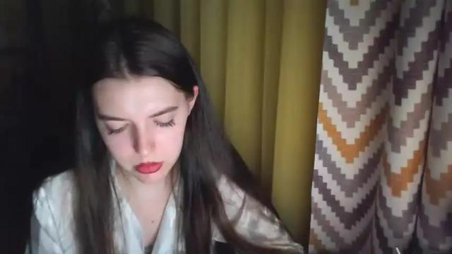 Image 8 of fikilukash Stream on Chaturbate on 18 months ago