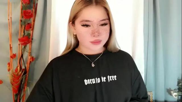 Image 3 of filipina_slutty69xxx Stream on Chaturbate on 2 months ago
