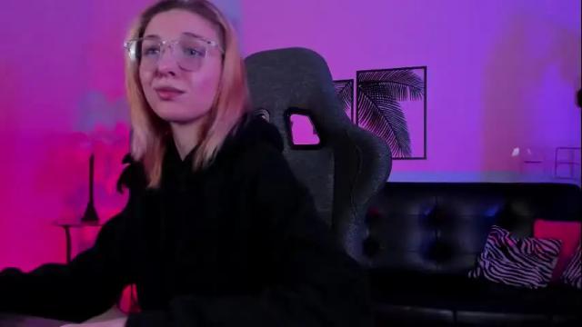 Thumbnail 3, filipinaadams's Stream at Chaturbate, 1 month ago