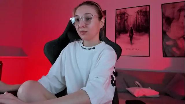Image 6 of filipinaadams Stream on Chaturbate on 1 month ago