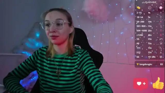 Image 3 of filipinaadams Stream on Chaturbate on 1 month ago