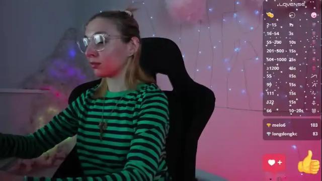 Image 7 of filipinaadams Stream on Chaturbate on 1 month ago