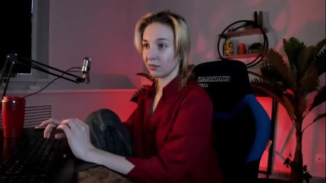 Image 6 of filipinaadams Stream on Chaturbate on 1 month ago