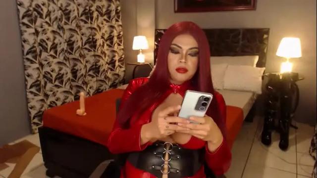 Image 12 of filthywhoreamanda Stream on Chaturbate on 28 days ago
