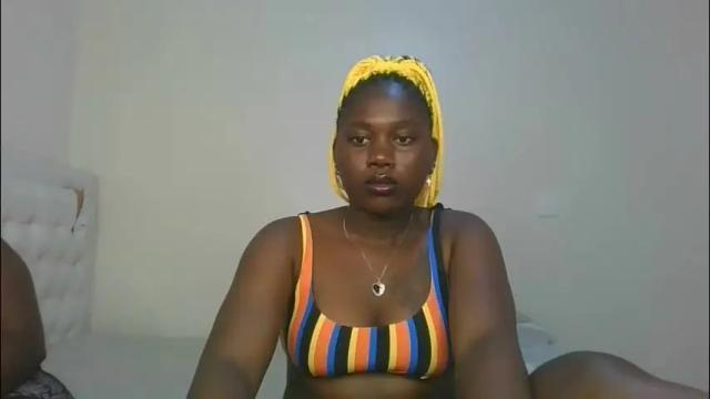 Image 10 of fine_melanie Stream on Chaturbate on 1 month ago