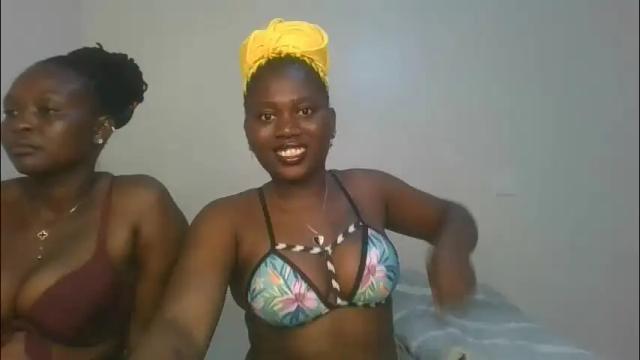 Image 10 of fine_melanie Stream on Chaturbate on 1 month ago