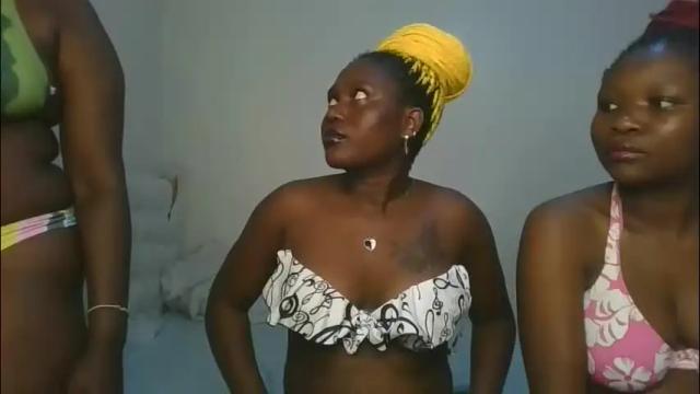 Image 11 of fine_melanie Stream on Chaturbate on 22 days ago