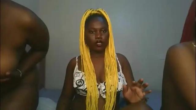 Image 8 of fine_melanie Stream on Chaturbate on 10 days ago