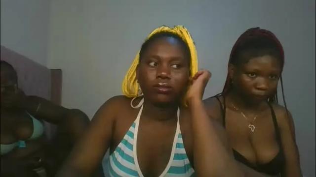 Image 2 of fine_melanie Stream on Chaturbate on 3 days ago