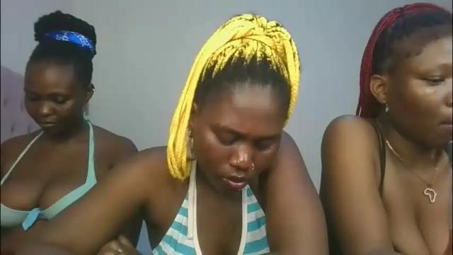 Image 8 of fine_melanie Stream on Chaturbate on 3 days ago