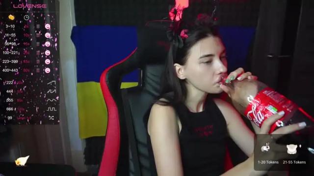 Thumbnail 3, finikk's Stream at Chaturbate, 19 months ago
