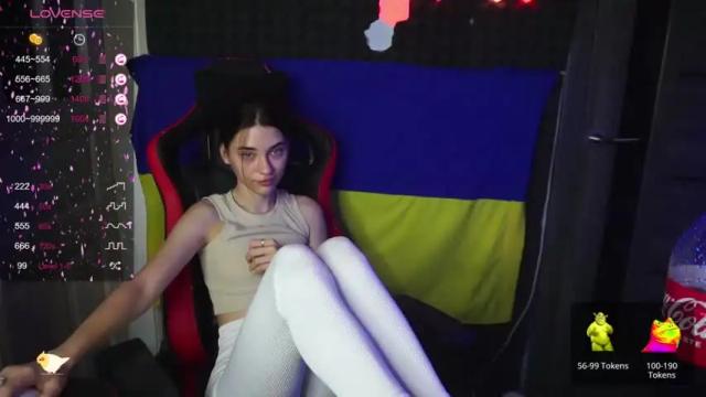 Thumbnail 3, finikk's Stream at Chaturbate, 19 months ago