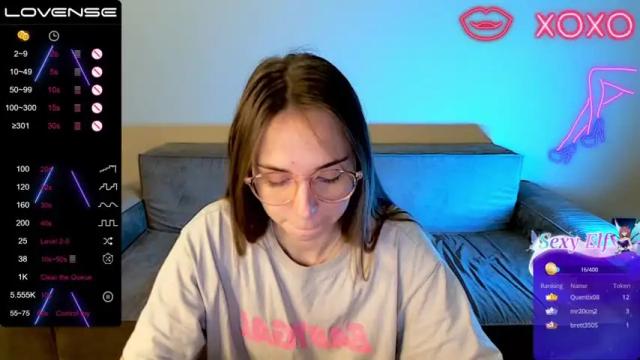 Image 10 of finitedensity Stream on Chaturbate on 16 months ago