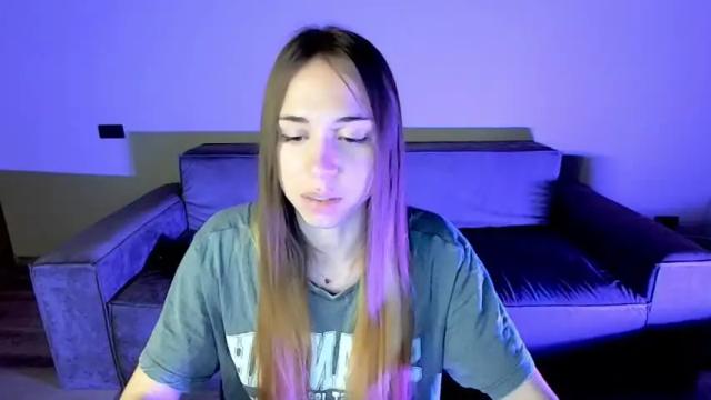 Image 4 of finitedensity Stream on Chaturbate on 16 months ago