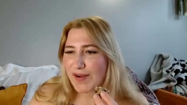 Image 7 of fiona996 Stream on Chaturbate on 15 months ago