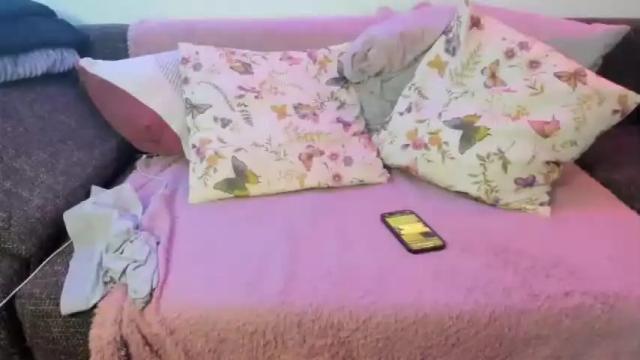 Image 10 of fiona_xander Stream on Chaturbate on 15 months ago