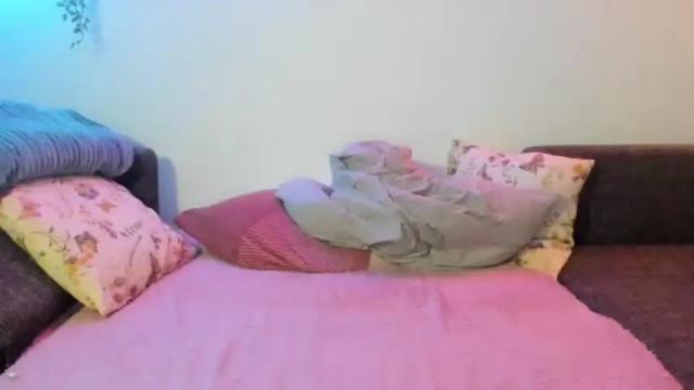 Image 2 of fiona_xander Stream on Chaturbate on 15 months ago