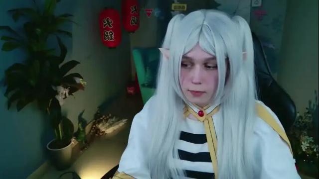 Image 2 of fioramarmoris Stream on Chaturbate on 1 month ago